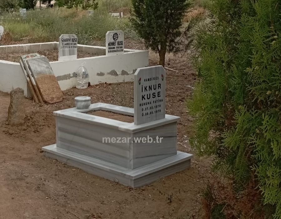 Çocuk Mezarı - Mezar Galeri